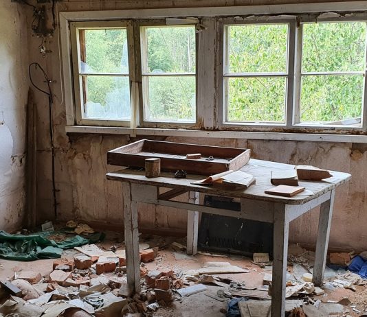 07.08 automatk „Šokeeriv Ida-Viru 2: põlatud paigad“ Automatk Šokeeriv Ida-Virumaa 2 põlatud paigad (Marko Kaldur)