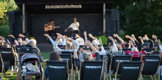 19.08 kontserdikülastus “Laulvad näitlejad: Katrin Pärn ja Heiki Kalle Piknikulaval” ja Põlevkivimaa ringsõit (bussiga)